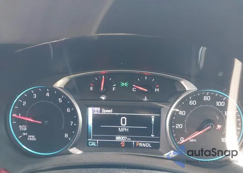 2018 Chevrolet Equinox Premier z USA, uszkodzony, nr VIN 2GNAXVEV1J6196158